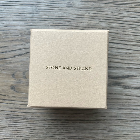 Stone and Strand 10K Solid yellow gold Pave Coin Pinky Signet Size 3 - Picture 15 of 15